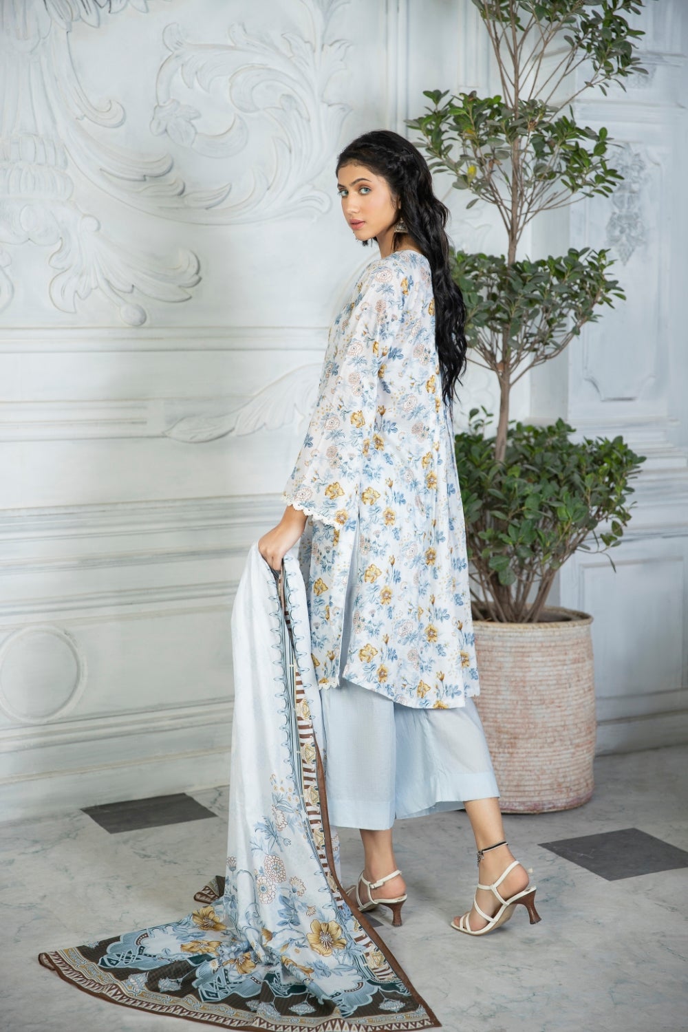 Ittehad Crystal Printed Lawn Unstitched 3 Piece Suit - LF-CL-21154B - Summer Collection