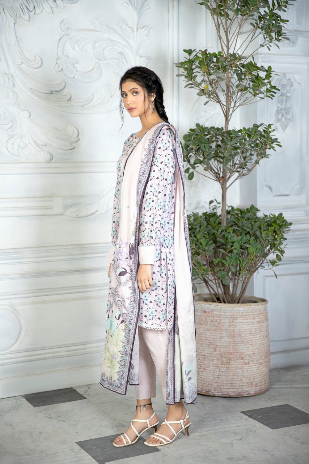 Ittehad Crystal Printed Lawn Unstitched 3 Piece Suit - LF-CL-21159B - Summer Collection