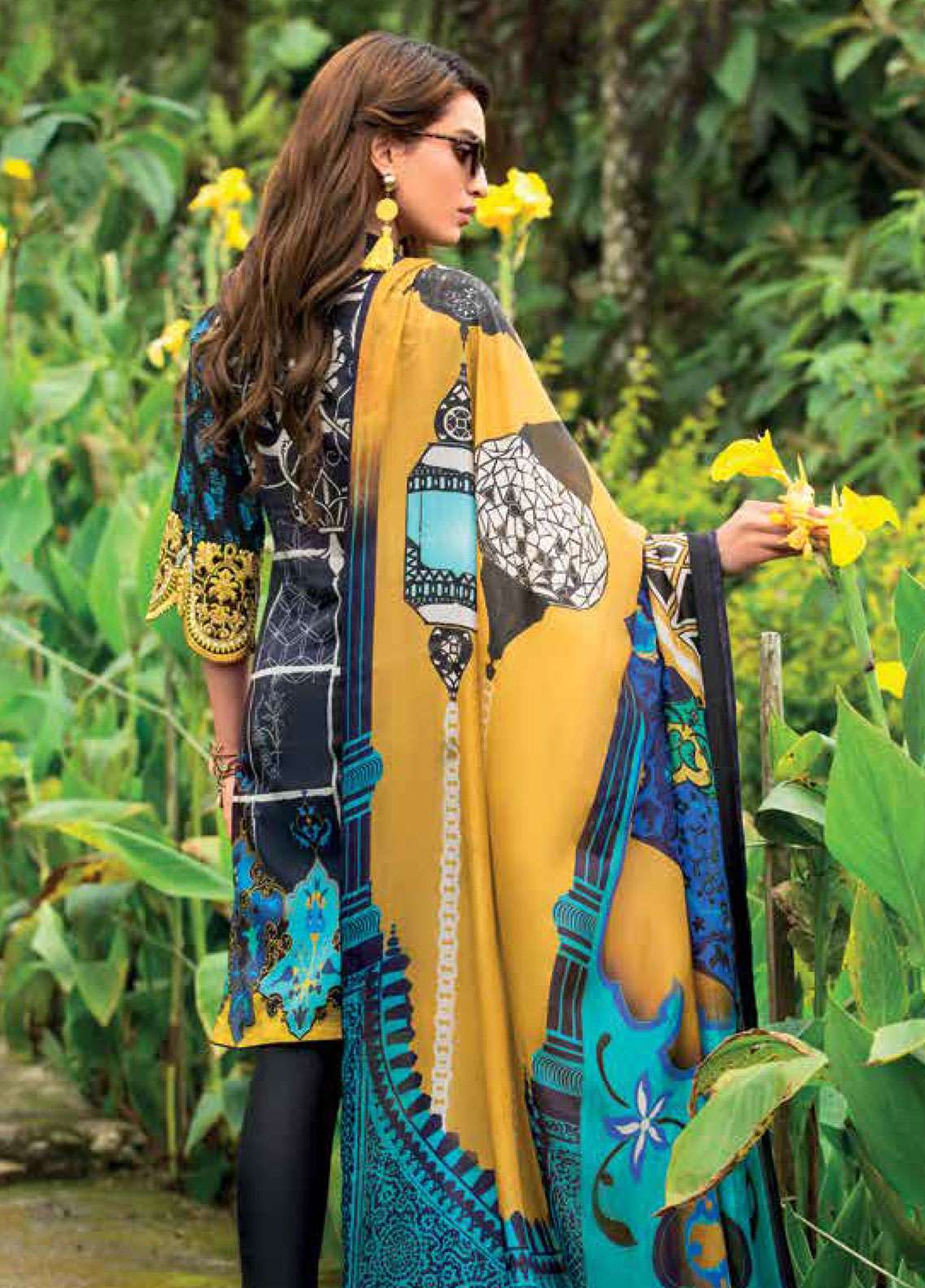 Zainab Chottani Embroidered Lawn Unstitched 3 Piece Suit - 3A Dandelion Shadows