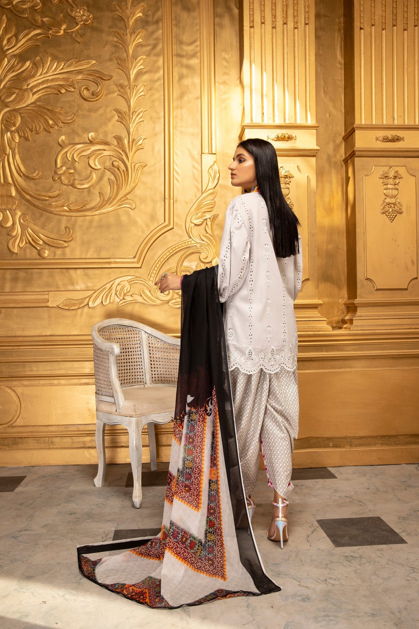 Kalyan Embroidered Chikankari Lawn Unstitched 3 Piece Suit - K5-4