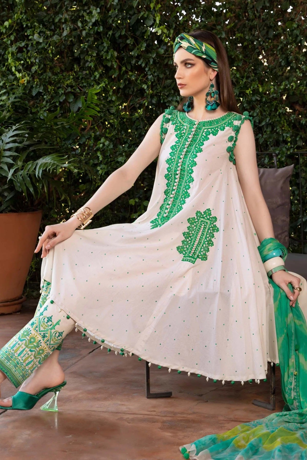 M.Prints By Maria B Embroidered Lawn Suits Unstitched 3 Piece MPT-1706-B