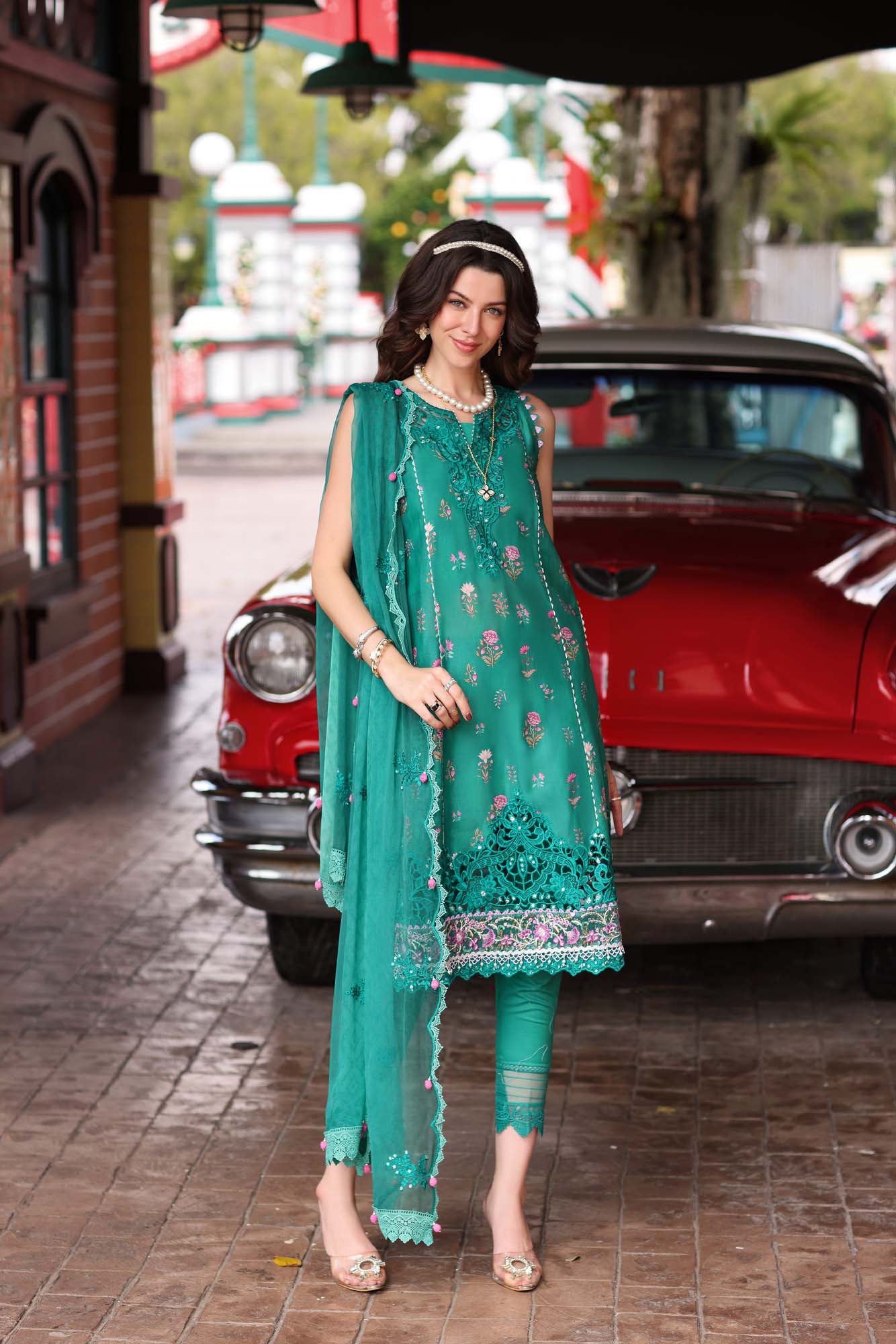 Noor by Saadia Asad Embroidered Lawn Suits Unstitched 3 Piece D-6B