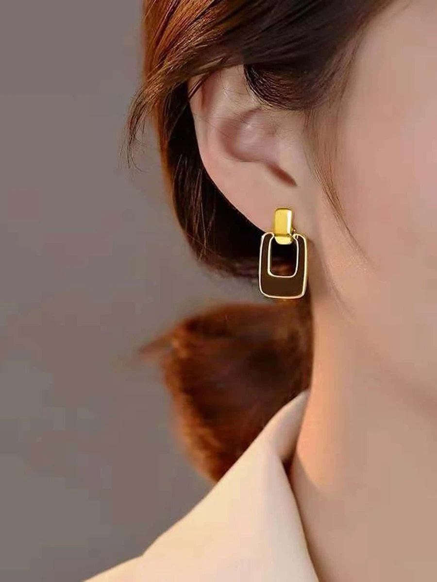 Geometric Drop Earrings - HDJ 048