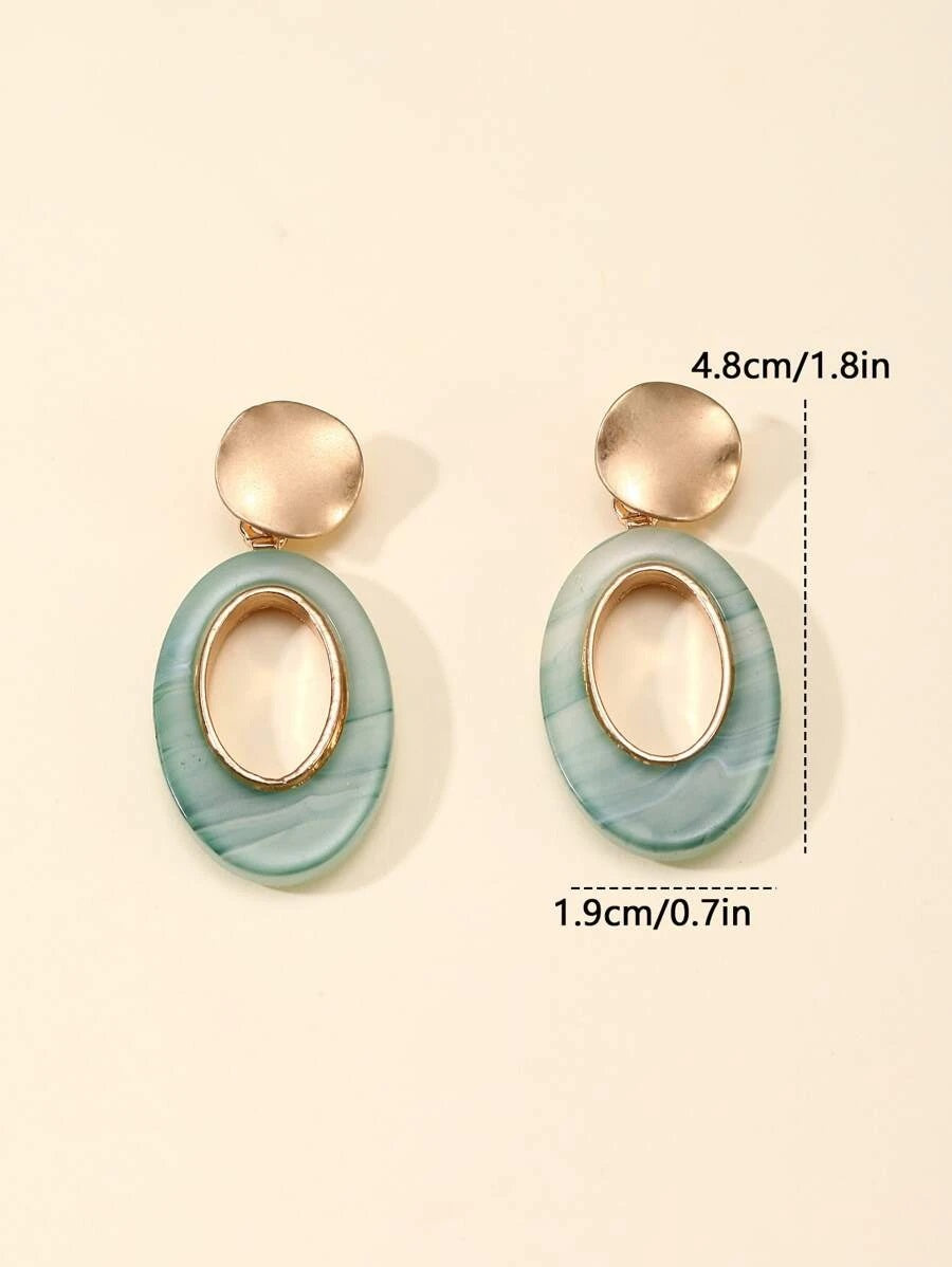 Oval Style Hoop Earrings - HDJ 060