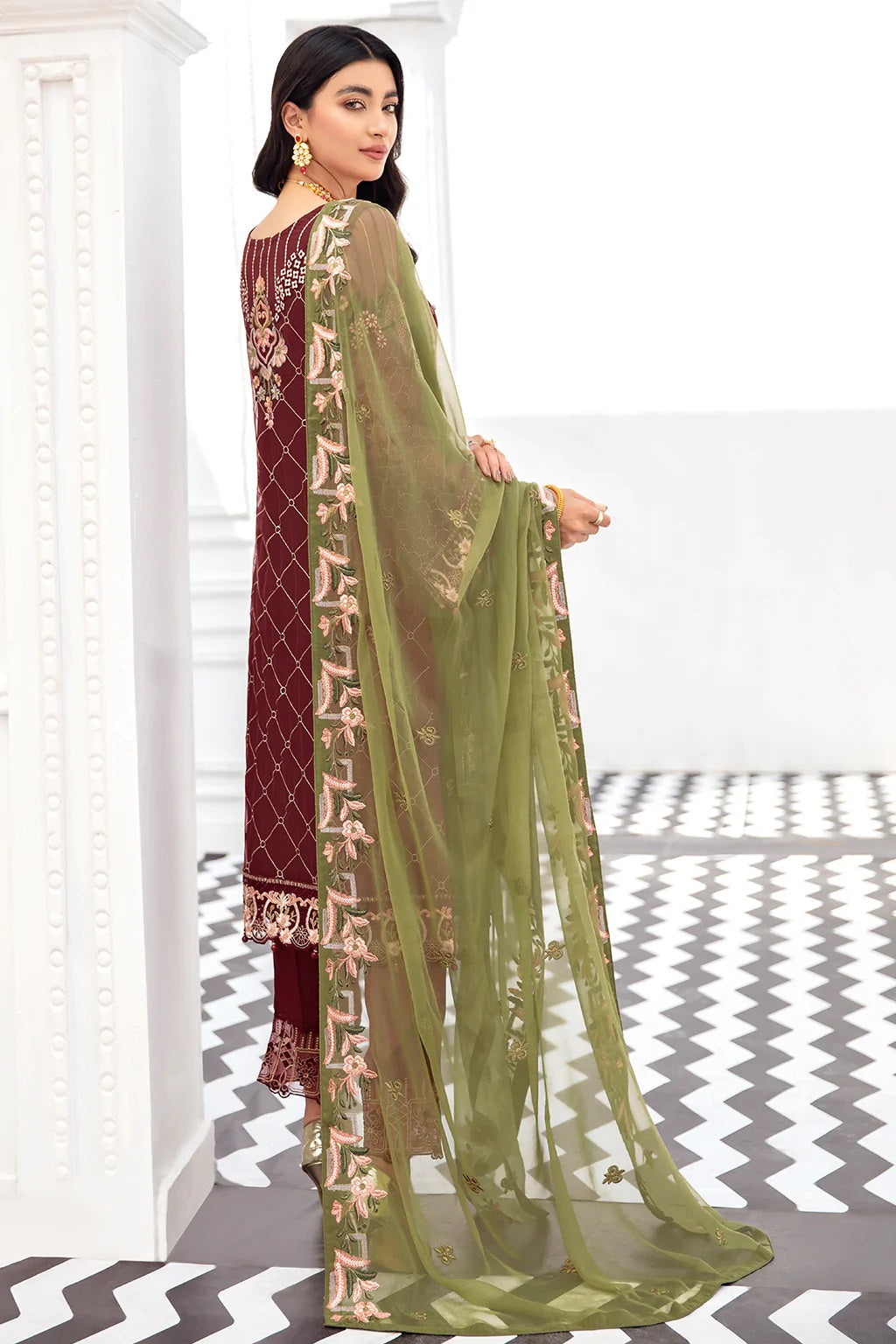 Rangoon by Ramsha Embroidered Chiffon Unstitched 3-Piece Suit - D-810