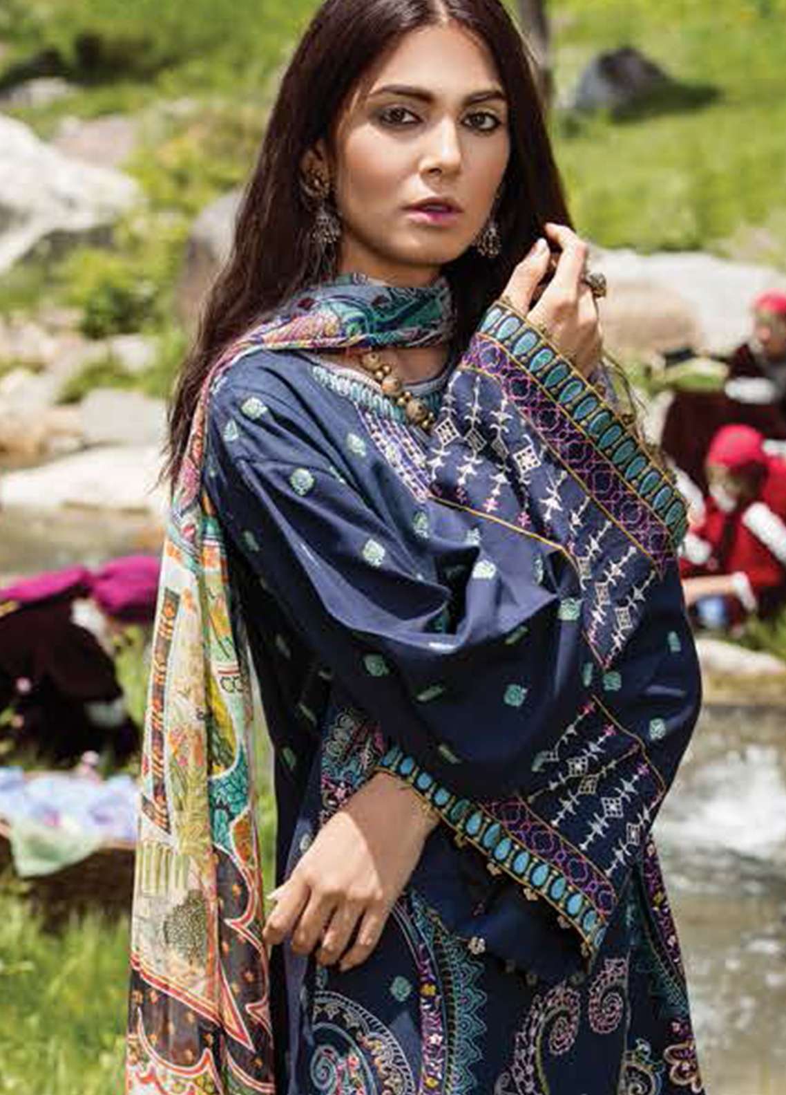 Mushk by Zara Shahjahan Luxury Embroidered Lawn Unstitched 3 Piece Suit - D7 Neelum