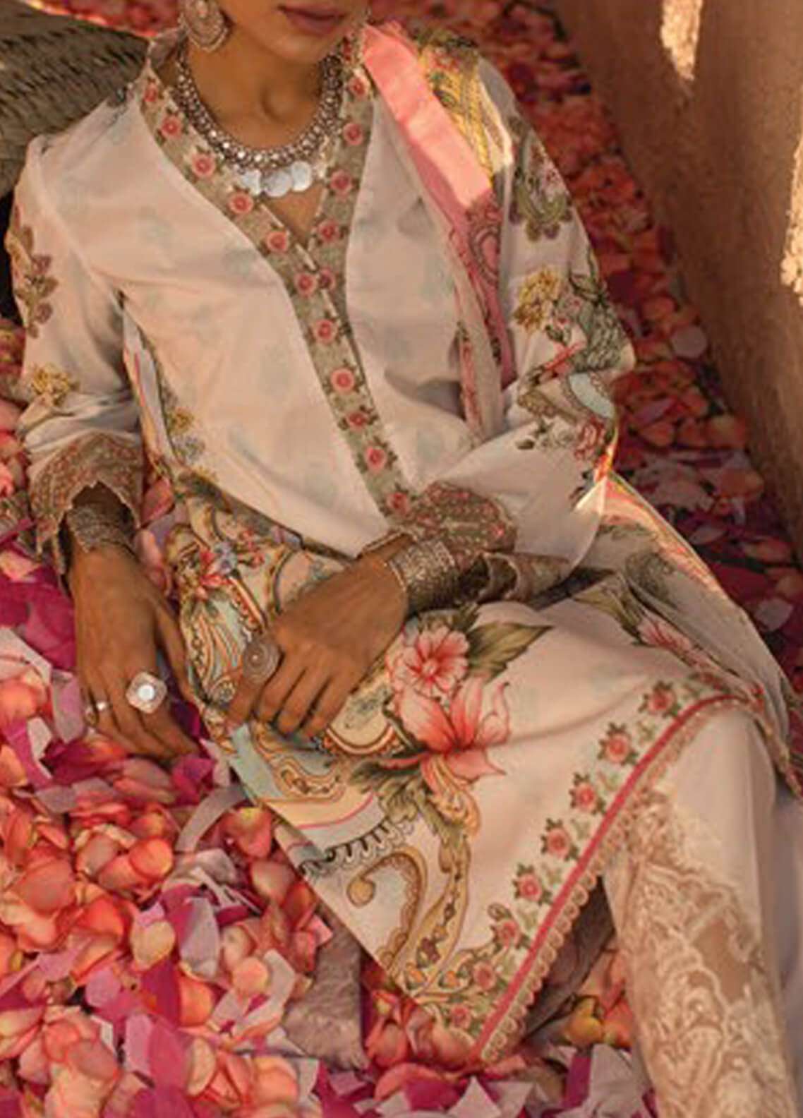Zara Shahjahan Luxury Embroidered Lawn Unstitched 3 Piece Suit - LEHER B