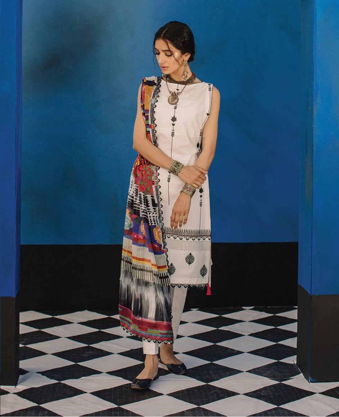 Zara Shahjahan Luxury Embroidered Lawn Unstitched 3 Piece Suit - MARRAKESH B