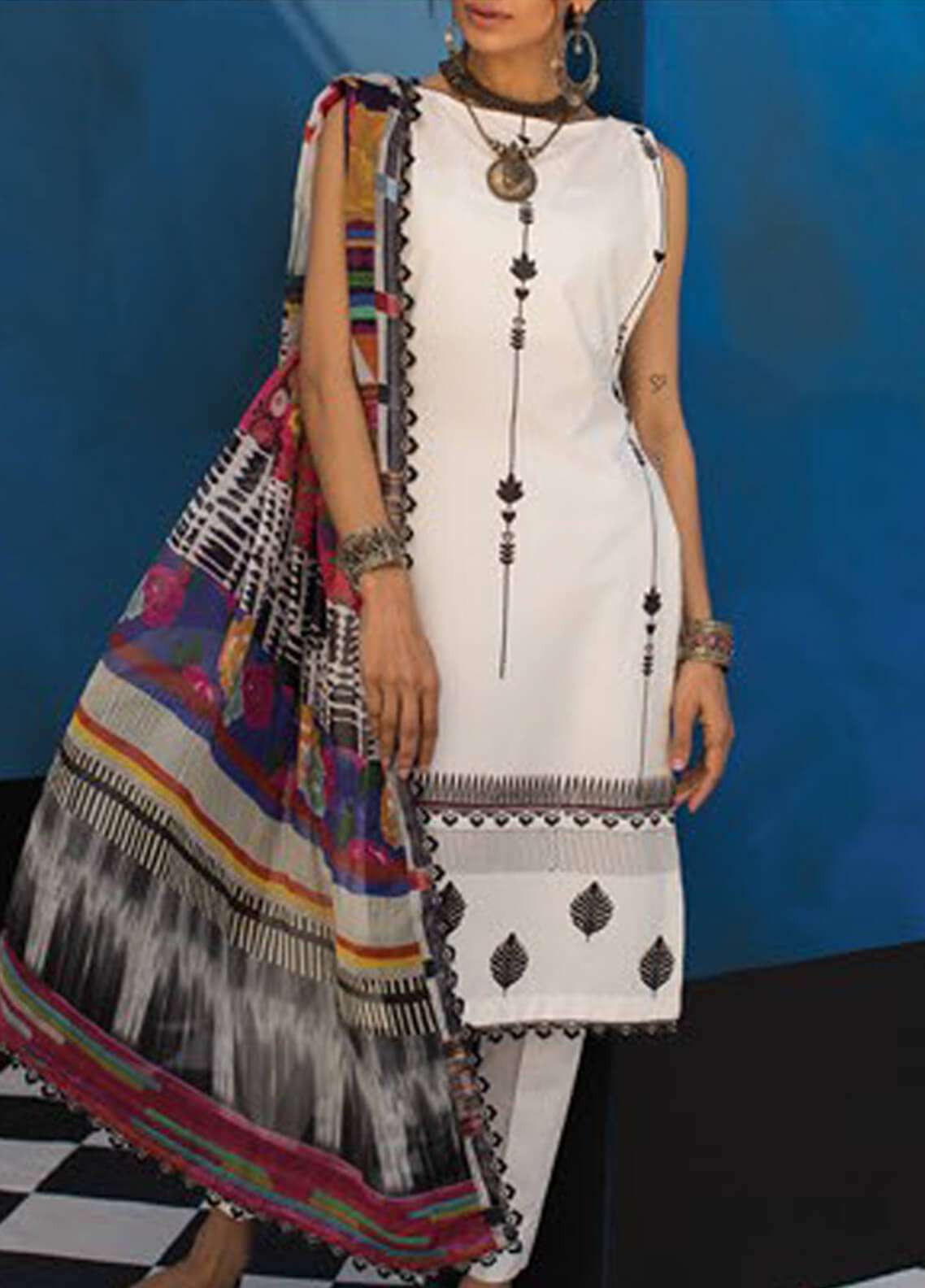 Zara Shahjahan Luxury Embroidered Lawn Unstitched 3 Piece Suit - MARRAKESH B