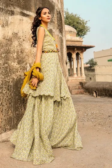 Gul Ahmed Digital Printed Lawn Unstitched 1 piece Shirt - SL 828 Bagh e Gul