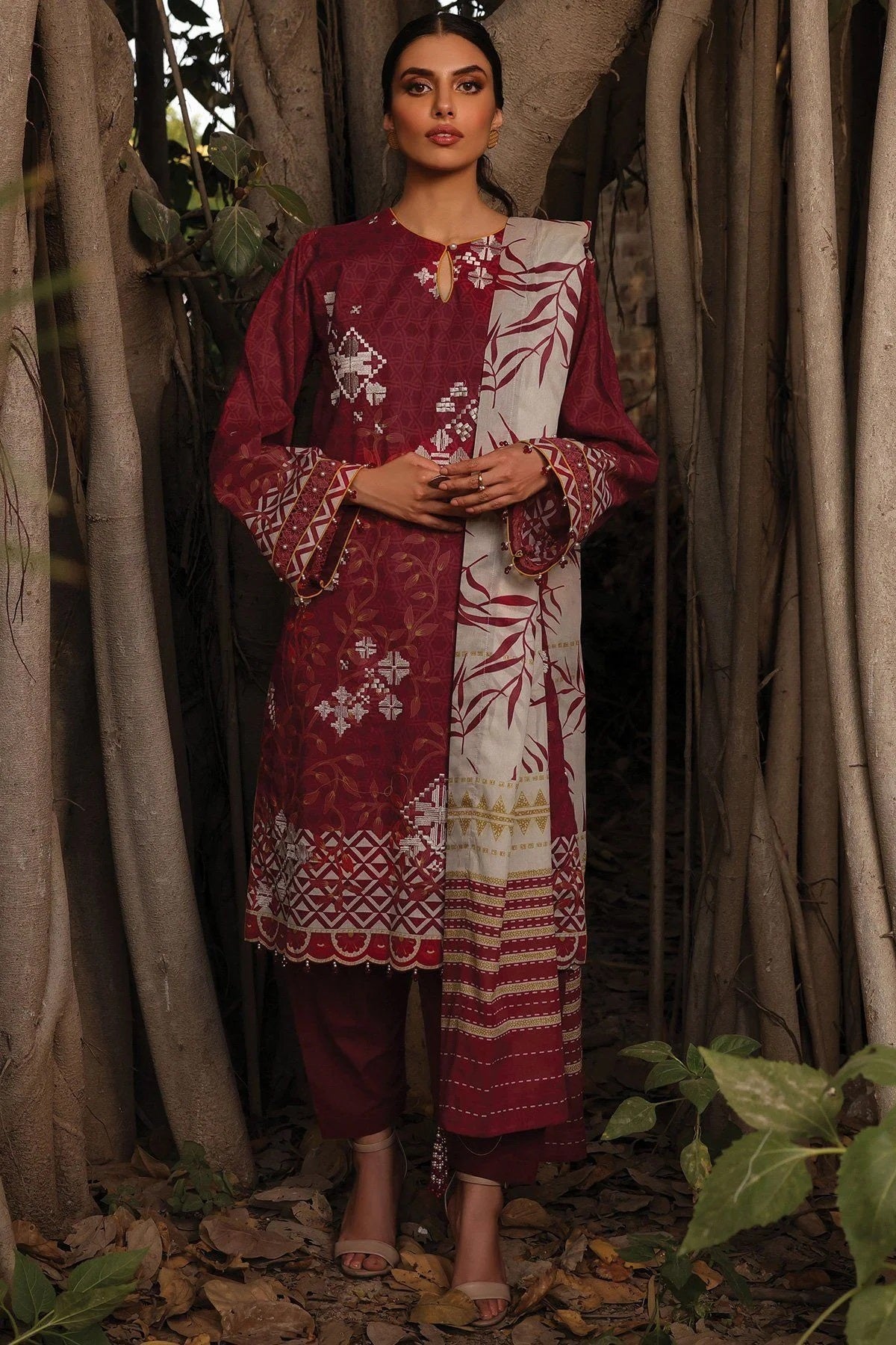Al Karam Embroidered Lawn Suits Unstitched 3 Piece SS3 SS-7.1-22-3-Red - Spring-Summer Collection